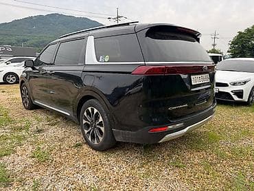 Продажа авто: Kia Carnival: 2020 г., Автомат, Дизель, Минивэн — 5