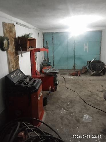 подёмник авто: Шиномонтажное оборудование комплектом - Станок для монтажа/демонтажа — 4