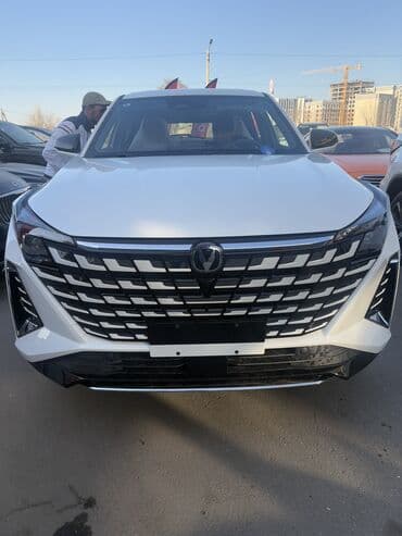 купить бу электромобиль из китая: Changan Uni-Z: 2025 г., 1.5 л, Робот, Бензин — 1