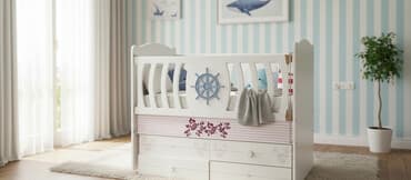 шкаф с зеркалой: Детская кроватка с бортиками и выдвижными ящиками. Описание: - Цвет — 1