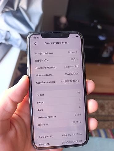 aphone 12 pro: IPhone 11 Pro, Matte Midnight Green, Защитное стекло — 6