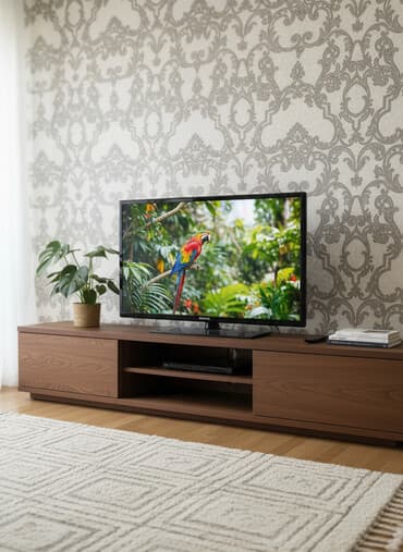 тв lg: Телевизор Samsung (оригинал) - Диагональ около 26–32" (по фото) — 1