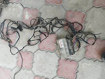 ЭБУ с проводкой для автомобиля - Блок управления двигателем (ЭБУ)