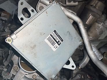 Блок ДВС Subaru Forester SG5 EJ20 2, 2002 (б/у) Описание: -