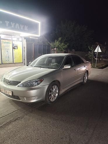 продаю atego: Toyota Camry: 2005 г., 2.4 л, Бензин, Седан — 2