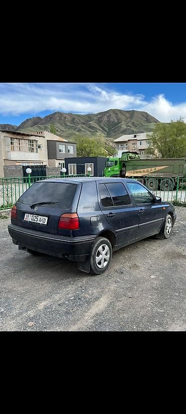 фольксваген id 6 цена бишкек: Volkswagen Golf: 1994 г., 1.6 л, Кол менен иштөөчү, Бензин, Хетчбек — 2