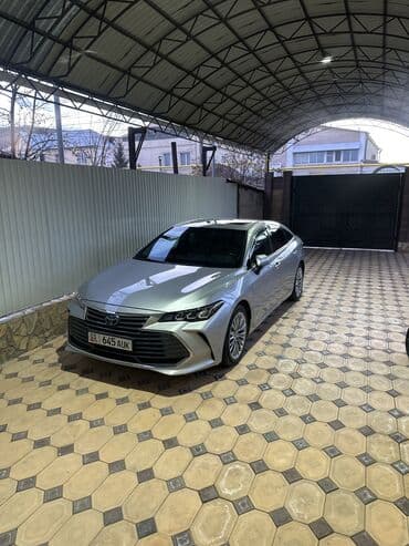 реалии: Toyota Avalon: 2020 г., 2.5 л, Вариатор, Гибрид, Седан — 6