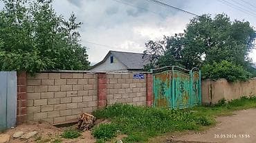 кызыл бирдик: Токтогул шаарынан там сатылат, жакшы абалда, 5 болмолуу барачный тип — 3