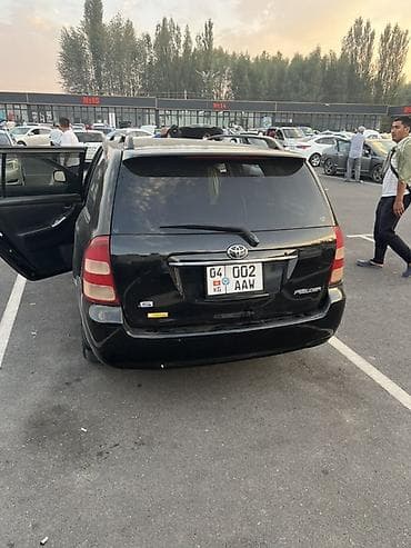 infinity fx35: Toyota Corolla: 2002 г., 1.8 л, Автомат, Бензин, Универсал — 3