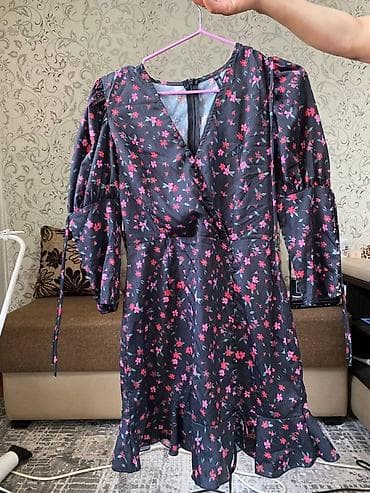 Платье, очень классно сидит