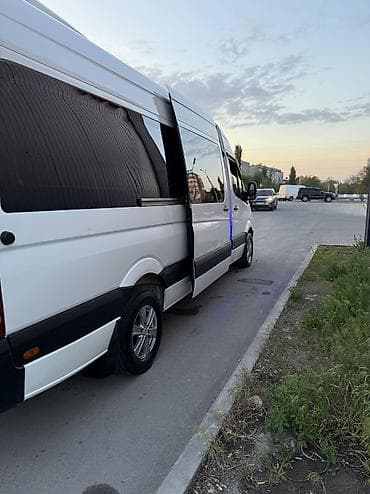 s 65: Премиум-микроавтобус Mercedes-Benz Sprinter (высокая крыша) — — 5