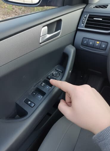 ремонт дверных ручек авто: Дверь Передняя левая Hyundai — 1