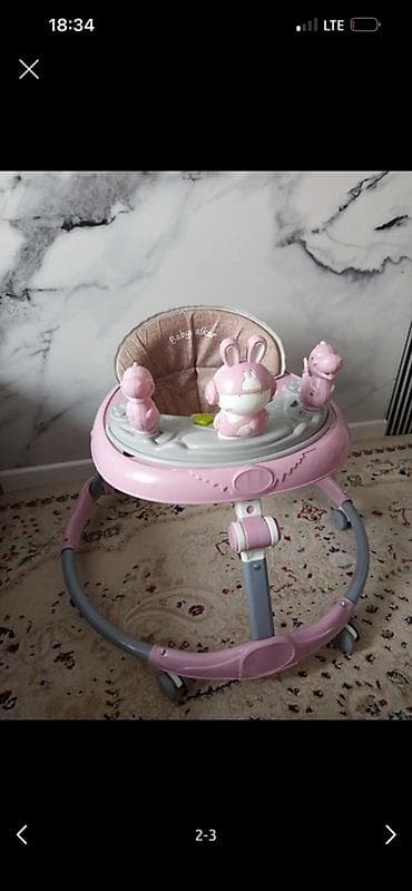 ходунок чикко: Детские ходунки Baby Walker, розово‑серые. - Круглая устойчивая база — 1