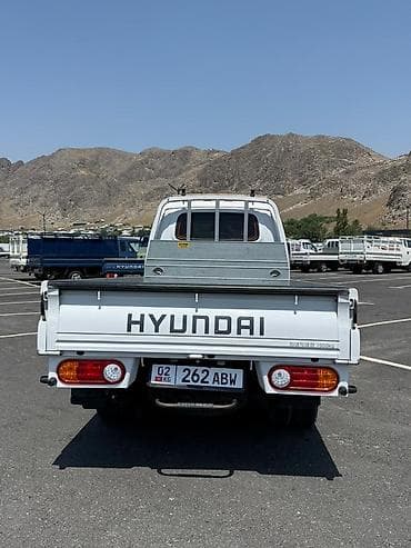 kawasaki h2: Легкий грузовик, Hyundai, Стандарт, До 1 т, Б/у — 4