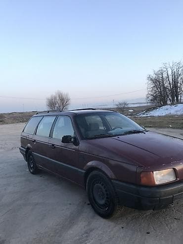 Volkswagen Passat: 1989 г., Универсал — 1