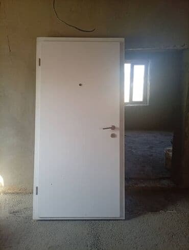 офисное кресло бу бишкек: Двери в частный дом, Металл, Левая, Российская, цвет - Белый, Б/у — 1