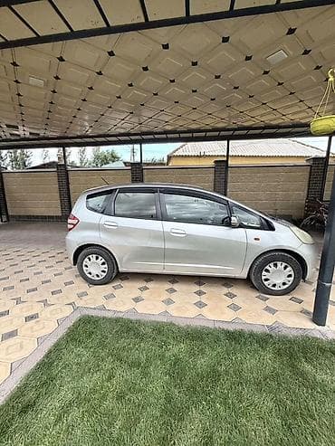 2008: Honda Fit: 2008 г., 1.3 л, Автомат, Хэтчбэк — 5