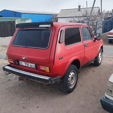 таота камири: ВАЗ (ЛАДА) 4x4 Нива: 1981 г., 1.6 л, Механика, Бензин, Внедорожник — 2