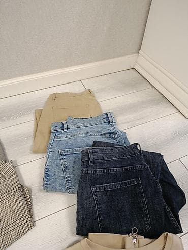 Табылгалар кеңсеси: Джинсы 32 размер, брюки 40 (турецкий) Куртки и пальто, джемперs - 48 — 2