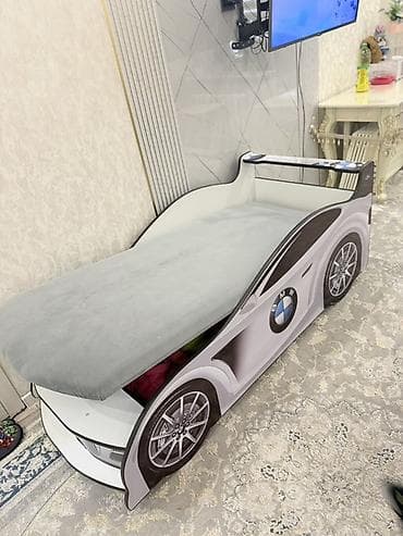 Детские односпальные кровати: Детская кровать-машинка BMW - Дизайн в виде спортивного авто — 3