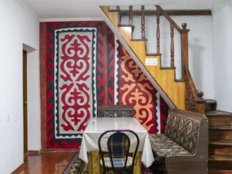 гостевой дом в оше: Хостел Бишкек 24/7 | От 700 сом | Чисто, уютно, Wi-Fi 🛏 Комфортные — 7