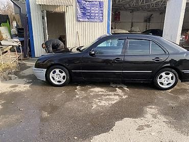 машина буу: Mercedes-Benz : 1999 г., Автомат, Бензин, Седан — 3