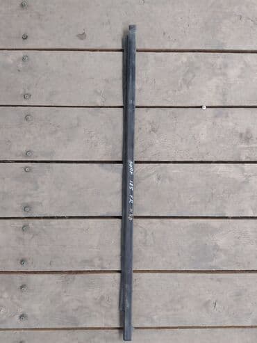 футбольное покрытие купить: Toyota Surf 185 Молдинг внешний, Тойота Сурф 185 пластиковая накладка — 1