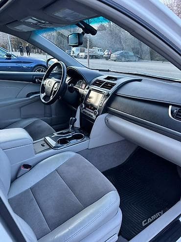 lexus e: Toyota Camry: 2014 г., 2.5 л, Автомат, Гибрид, Седан — 4