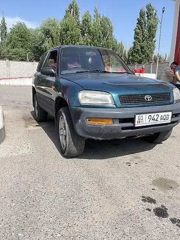 audi r8: Toyota RAV4: 1994 г., 2 л, Автомат, Бензин, Кроссовер — 2