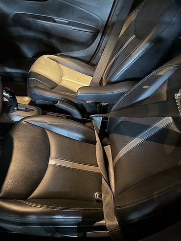 Chevrolet Spark: 2018 г., 1 л, Вариатор, Хэтчбэк — 10