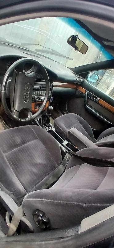 Audi: Audi 100: 1991 г., 2.3 л, Механика, Бензин, Универсал — 4