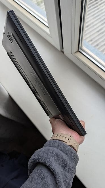 Ноутбуки Dell: Офисный, Intel Core i7 — 8