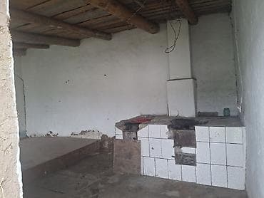 сдаю квартиру ак тилек: Город Нарын Продаётся жилой дом с дворовой территорией и — 5