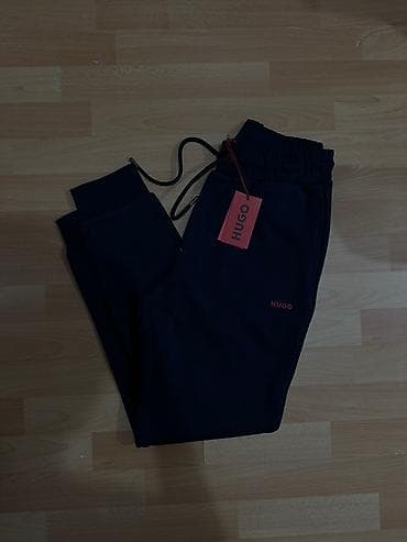 Эркектердин шымы, M, Hugo Boss, Жаңы, түсү - Көк, Өзү алып кетүү lalafo.kg да Эркектердин шымы, M, Hugo Boss, Жаңы, түсү - Көк, Өзү алып кетүү