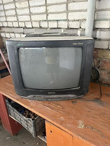 Телевизор кинескопный Samsung (CRT), серия Super Sound. Рабочий! -