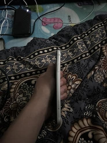 iphone cr: IPhone Xr, 64 ГБ, Белый, 82 % — 4