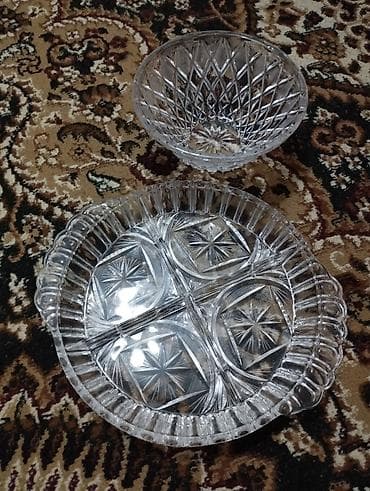 Ваза хрустальная 300 сом Салатница 700 сом. целая вся креманки для