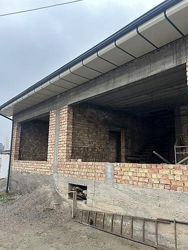 Продажа домов: Продается недостроенный кирпичный дом с мансардным этажом — 1