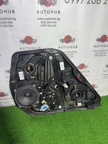 key maker: Замок двери Hyundai 2018 г., Б/у, Оригинал, Корея — 1