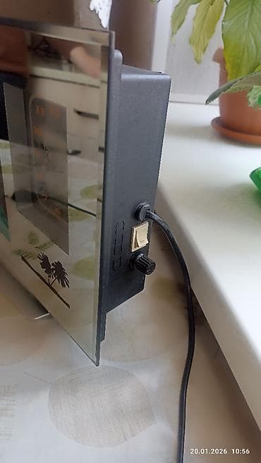 часы mi band 4: Продаю часы настенные-настольные.с подсветкой,музыкальные цена 400 сом — 4