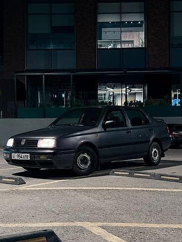 венто 1 8 моно 1996: Volkswagen Vento: 1994 г., 1.8 л, Ручные, Бензин, Седан — 4