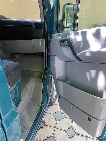 Mercedes-Benz Спринтер: 2009 г., 2.2 л, Кол менен иштөөчү, Дизель, Бус — 10