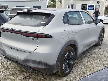 belgee x50: Новая модель автомобиля Чанъань S05, серебристый цвет кузова и — 9