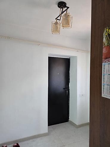 сдаю дом без хозяина бишкек: 47 м², 3 комнаты, Парковка, Забор, огорожен — 7