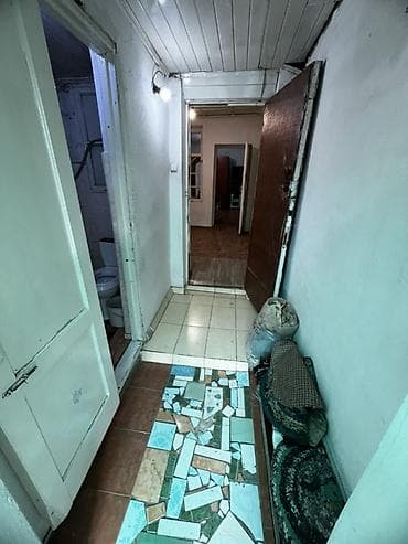 аренда домов в бишкеке на сутки: Сдаю дом барачного типа . Тоголок молдо 51 район за церковью, рядом — 3