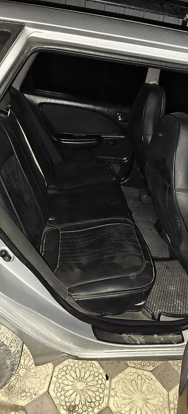 john dere: Toyota Avensis: 2002 г., 2 л, Ручные, Дизель, Универсал — 7