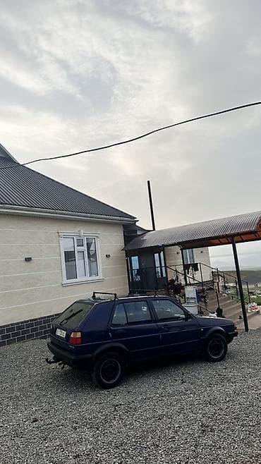 Транспорт: Volkswagen Golf: 1992 г., 1.8 л, Кол менен иштөөчү, Бензин, Хетчбек — 4
