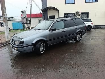 Volkswagen Passat: 1995 г., 1.8 л, Механика, Бензин, Универсал
