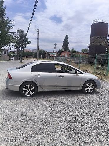 Продажа авто: Honda Civic: 2006 г., 1.3 л, Вариатор, Гибрид, Седан — 3