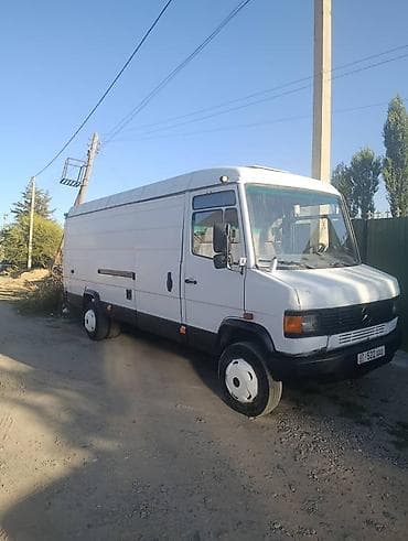 бус 4 4: Mercedes-Benz Vario: 1997 г., 4 л, Механика, Дизель — 1